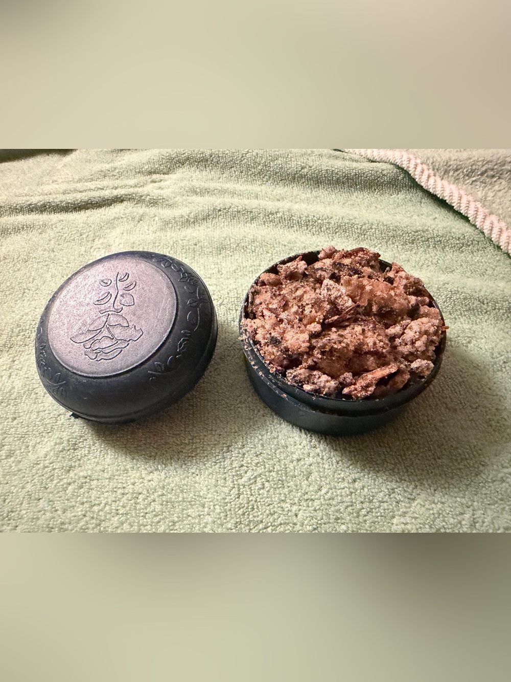 Arabic fragrance bokhour